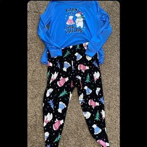 “Baby It’s Cold Outside” PJ Set Size Large